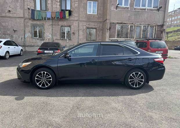 Toyota Camry 2016 — լուսանկար 5
