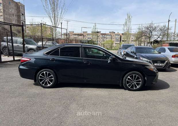 Toyota Camry 2016 — լուսանկար 7