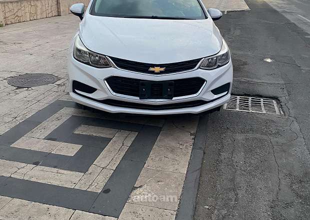 Chevrolet Cruze 2019 — լուսանկար 11