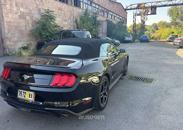 Ford Mustang 2020 — լուսանկար 7