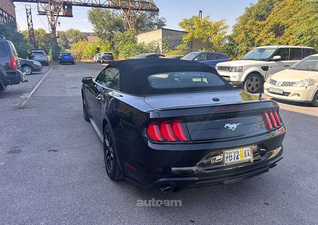 Ford Mustang 2020 — լուսանկար 4