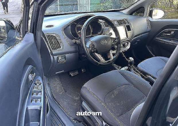 Kia Rio 2013 — photo 8