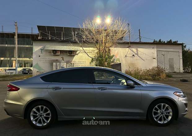 Ford Fusion 2020 — լուսանկար 6