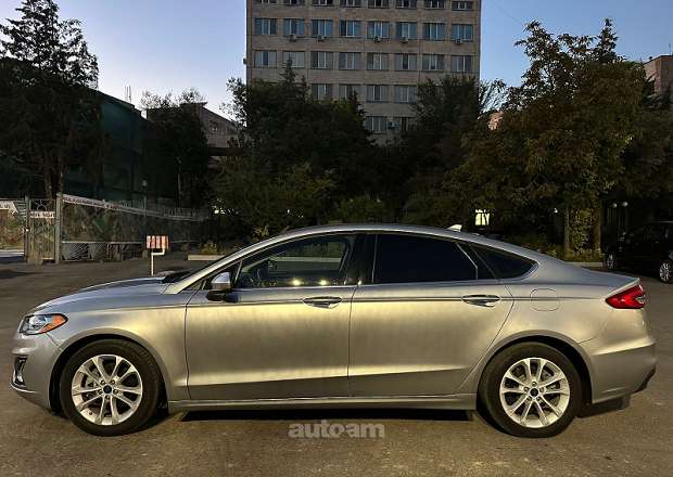 Ford Fusion 2020 — լուսանկար 3
