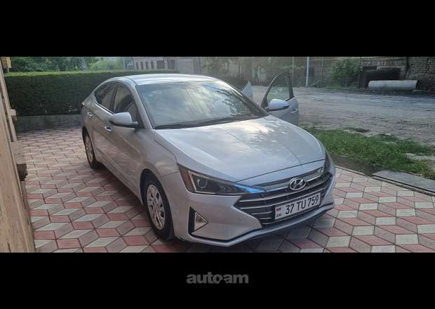 Hyundai Elantra 2019 — լուսանկար 5