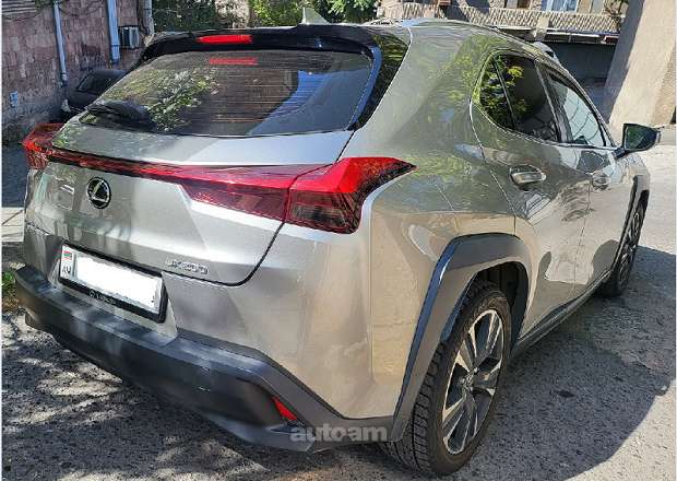 Lexus UX 200 2019 — լուսանկար 3