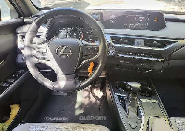 Lexus UX 200 2019 — լուսանկար 7