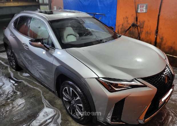 Lexus UX 200 2019 — լուսանկար 12