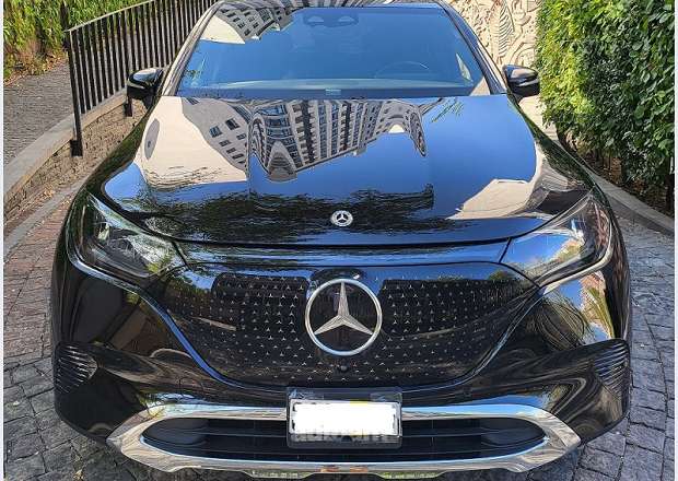 Mercedes-Benz EQE SUV