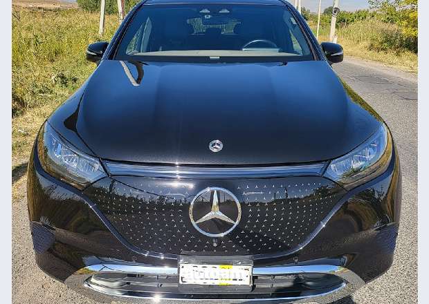 Mercedes-Benz EQE SUV