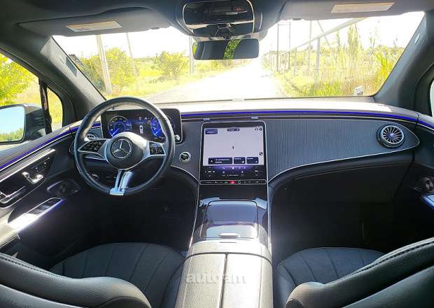Mercedes-Benz EQE SUV