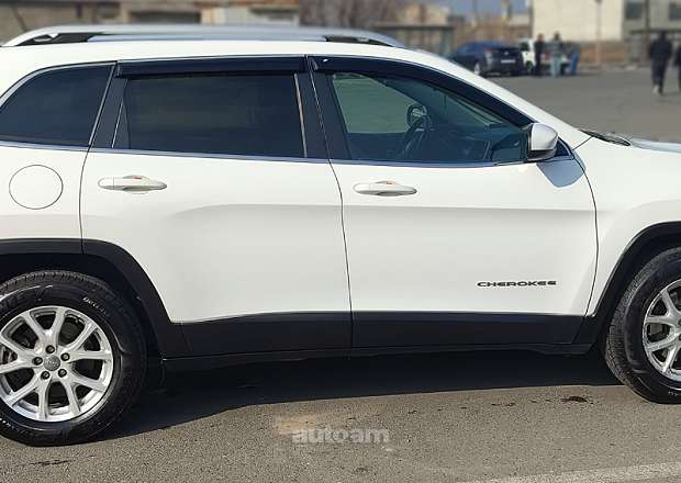 Jeep Cherokee 2017 — photo 4