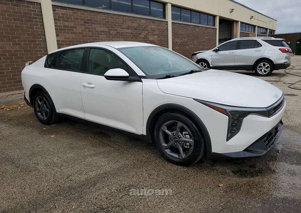 Kia K4