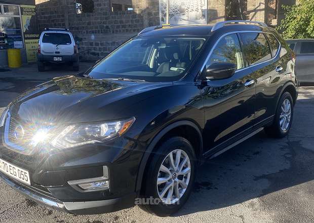 Nissan Rogue 2020 — photo 1