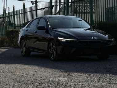 Hyundai Elantra 2025 — миниатюра 1