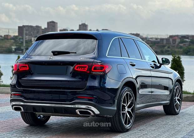 Mercedes-Benz GLC 300