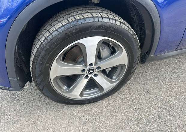 Mercedes-Benz GLC 300 2019 — լուսանկար 8