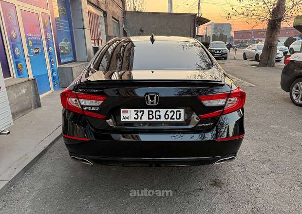 Honda Accord 2021 — լուսանկար 2