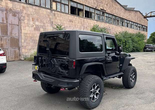 Jeep Wrangler 2018 — photo 2