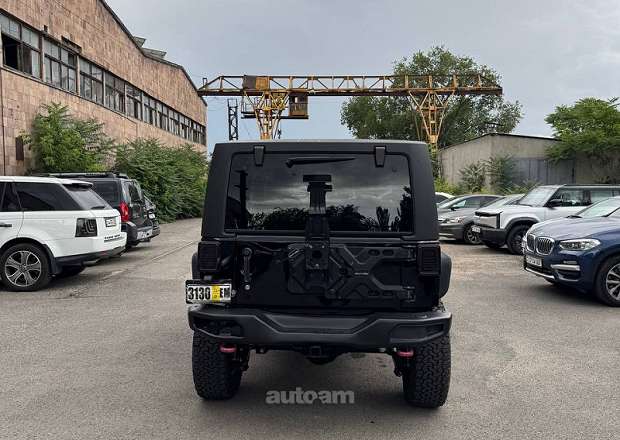 Jeep Wrangler 2018 — photo 9