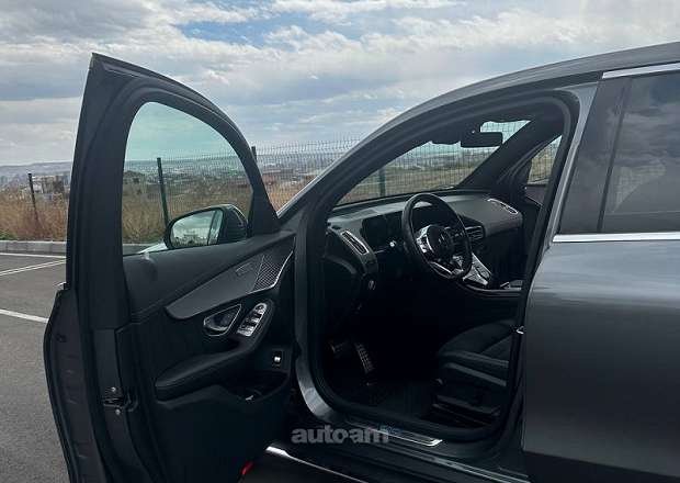 Mercedes-Benz EQC