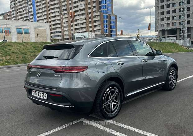 Mercedes-Benz EQC