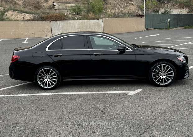 Mercedes-Benz E 350