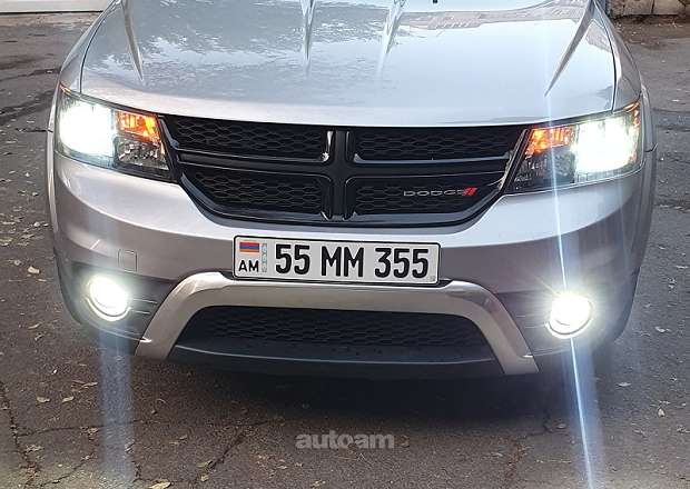 Dodge Journey 2020 — լուսանկար 1