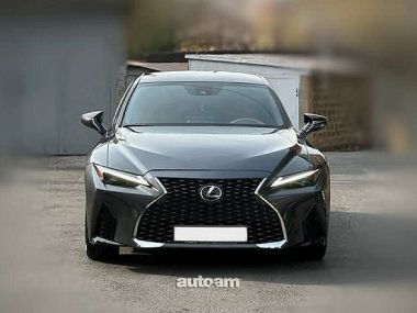 Lexus IS 300  2022 