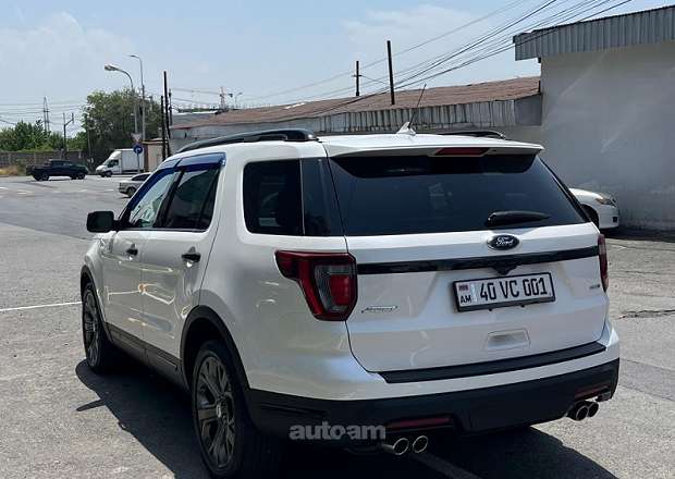 Ford Explorer 2018 — լուսանկար 5