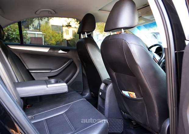 Volkswagen Jetta 2016 — լուսանկար 9