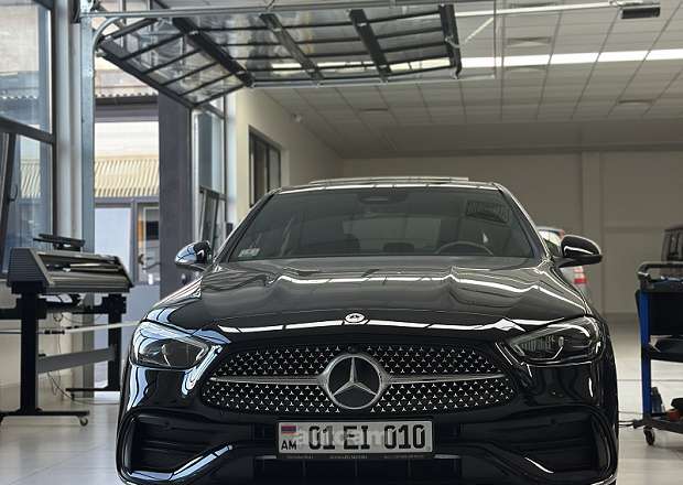 Mercedes-Benz C 300