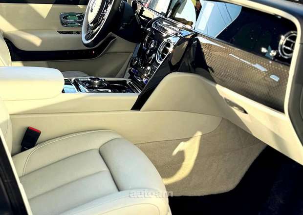 Rolls Royce Cullinan