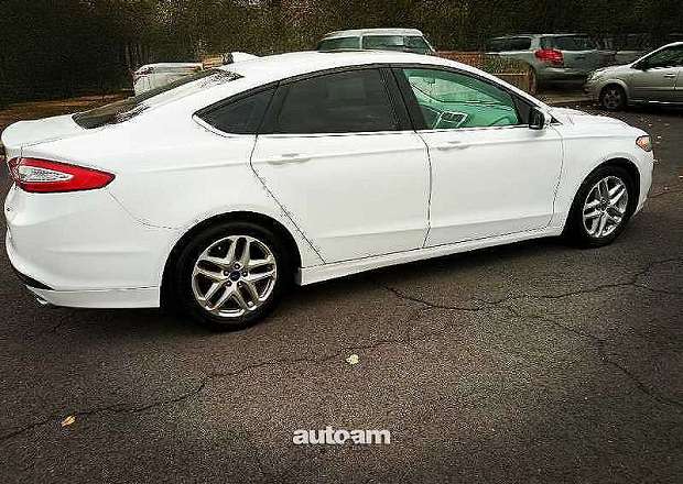Ford Fusion 2014 — photo 3