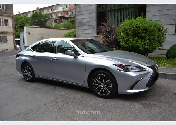 Lexus ES 250