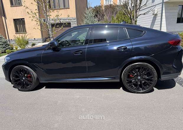 BMW X6