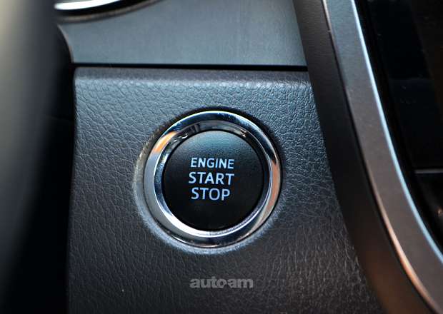 Toyota Camry 2021 — լուսանկար 9