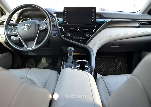 Toyota Camry 2021 — լուսանկար 6