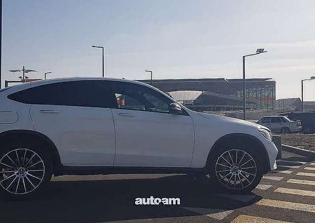Mercedes-Benz GLC 300 2018 — լուսանկար 8