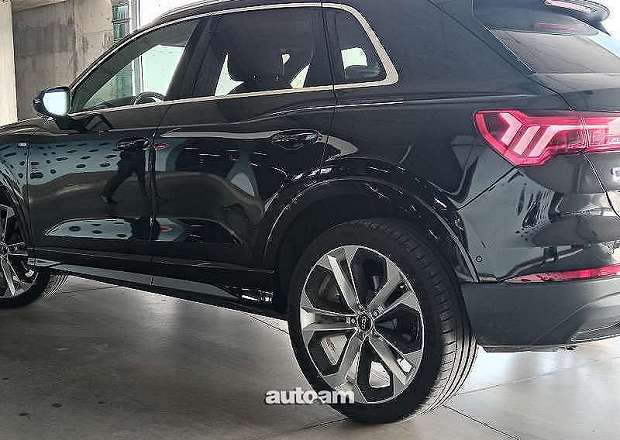 Audi Q3 2020 — фото 10