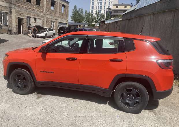 Jeep Compass 2018 — photo 2