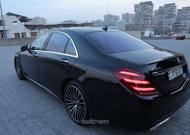 Mercedes-Benz S 560