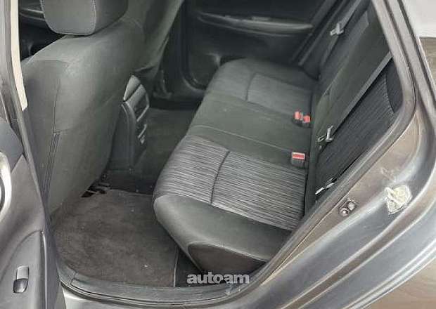 Nissan Sentra 2019 — photo 10