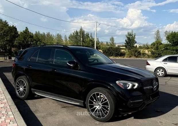 Mercedes-Benz GLE-Class 2020 — photo 7