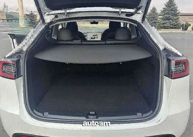 Tesla Model Y 2022 — լուսանկար 9