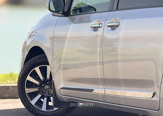 Toyota Sienna 2016 — photo 6