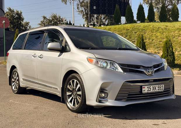 Toyota Sienna 2016 — photo 5
