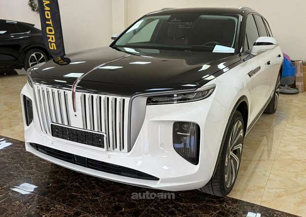 Hongqi E-HS9