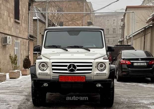 Mercedes-Benz G 500