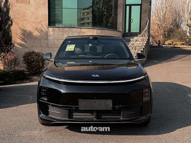 Lixiang Li L6  2026 